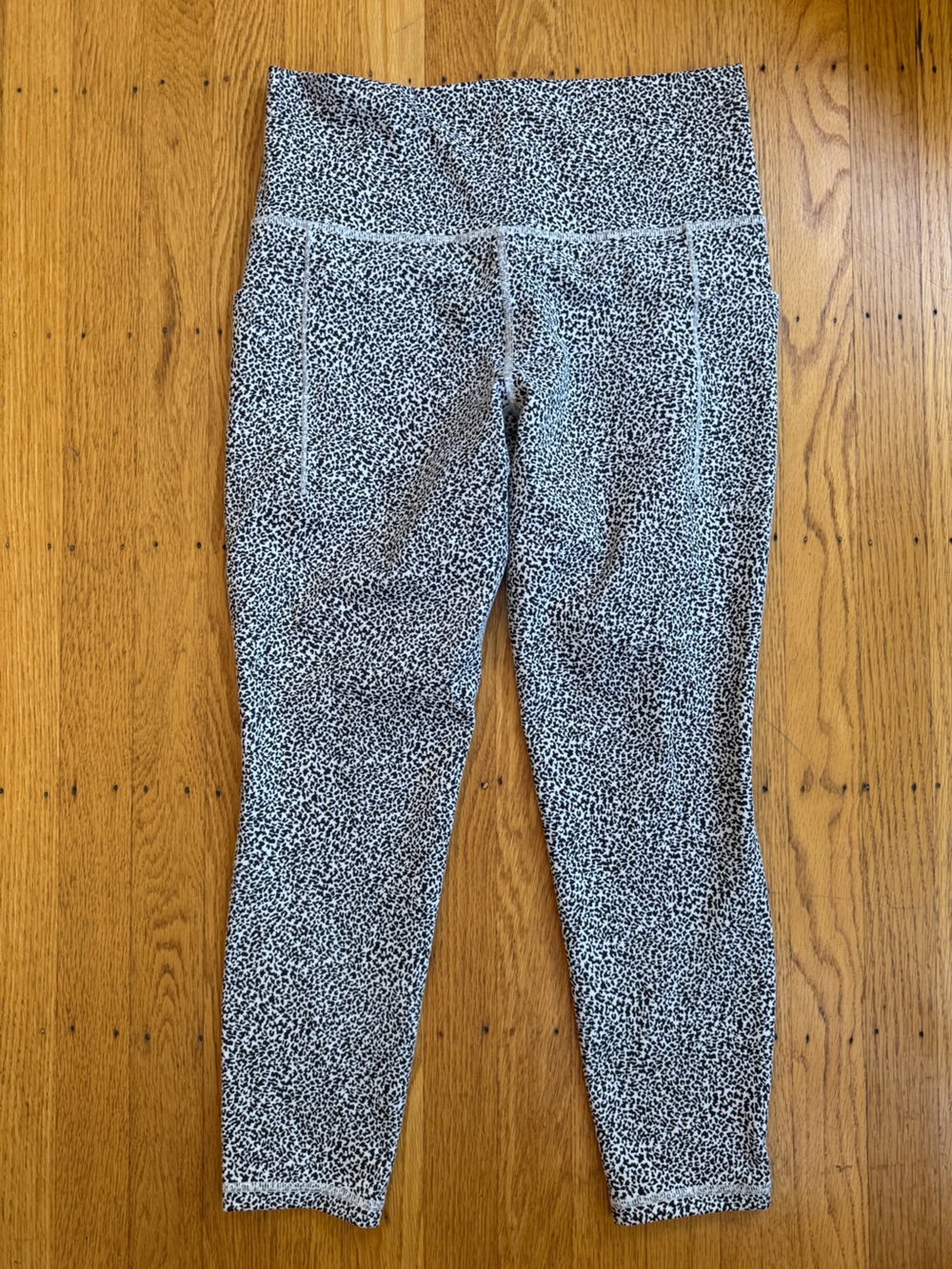 Athleta Black and White Speckled Leggings